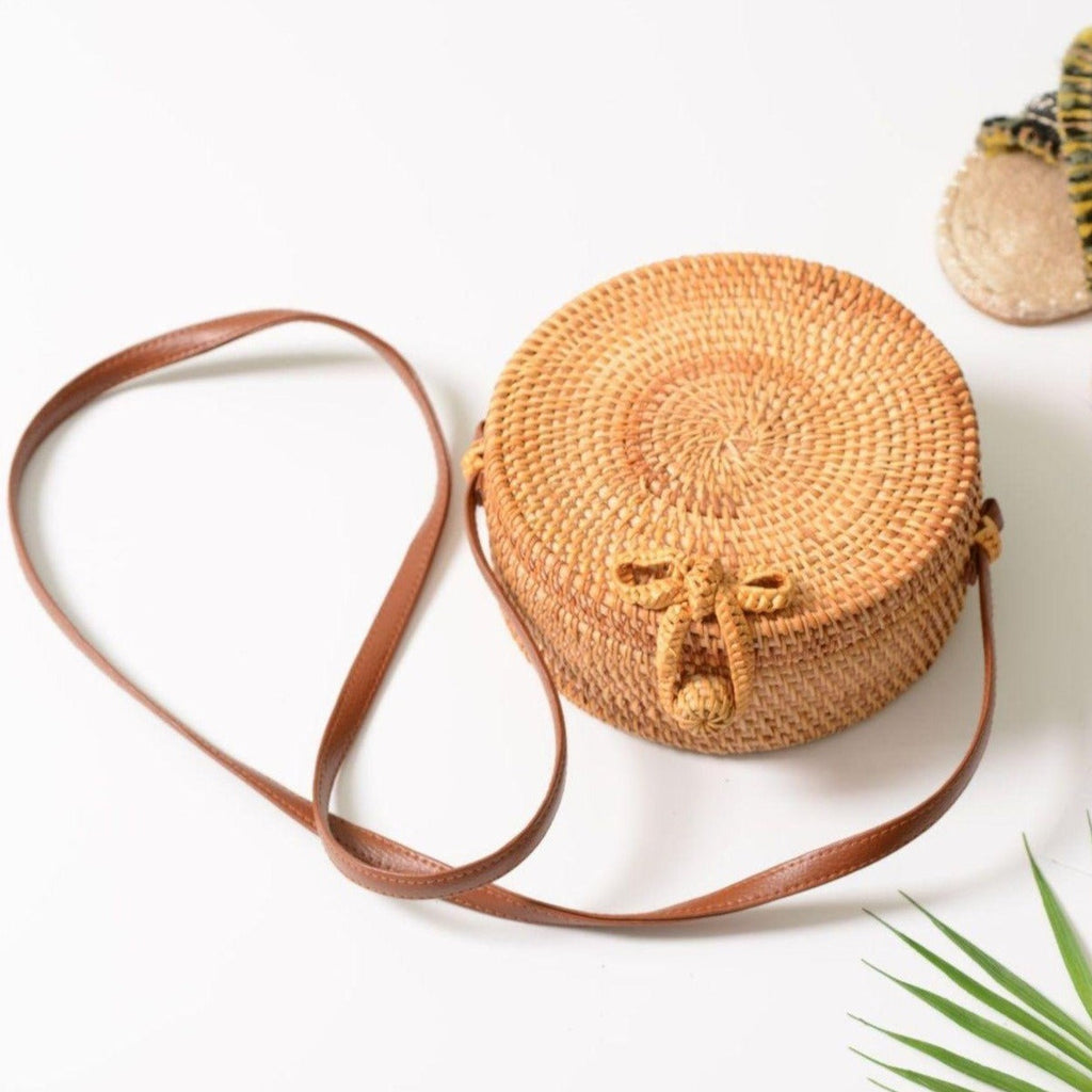 Natural handwoven round straw rattan shoulder bag – Bamboo Life – Products  for sustainable living